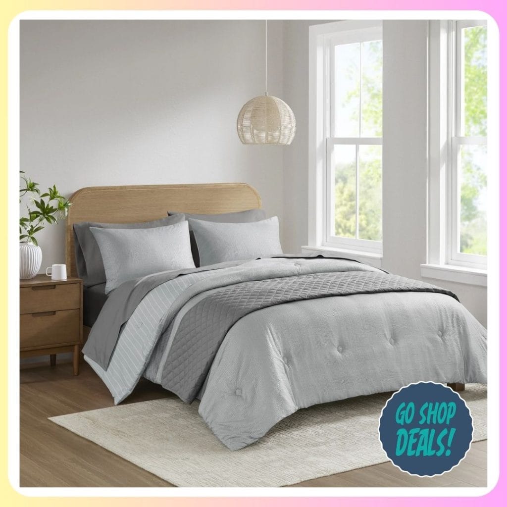 8-Pc Reversible Bed in a Bag Sets